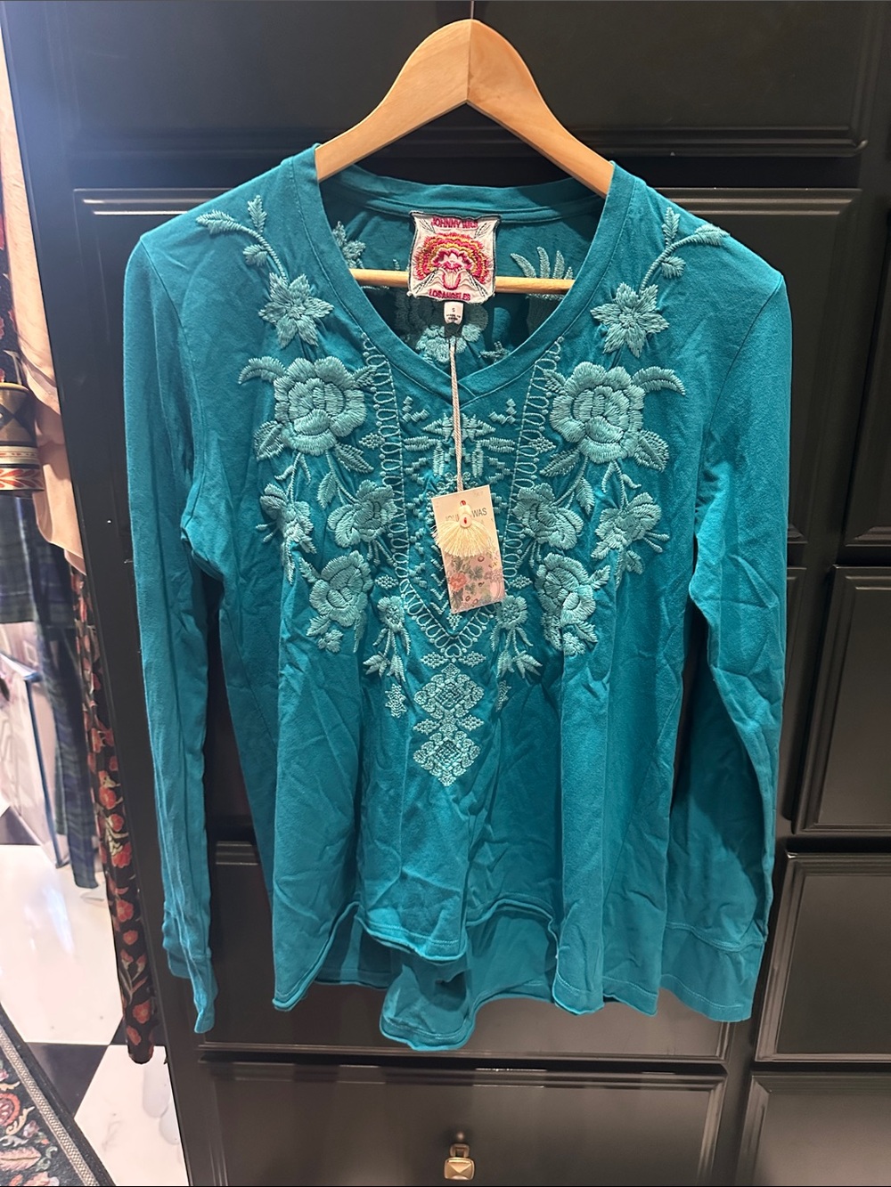 NWT Johnny Was *flawed* Turquoise Embroidered V-Neck Womens Top